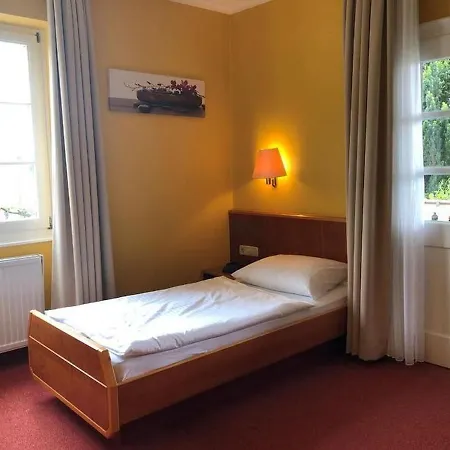 & Restaurant Weinberg