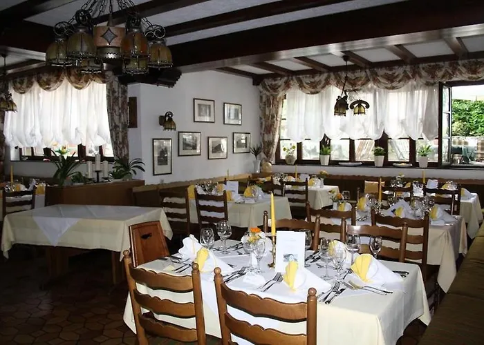 & Restaurant Weinberg 2* Baden-Baden